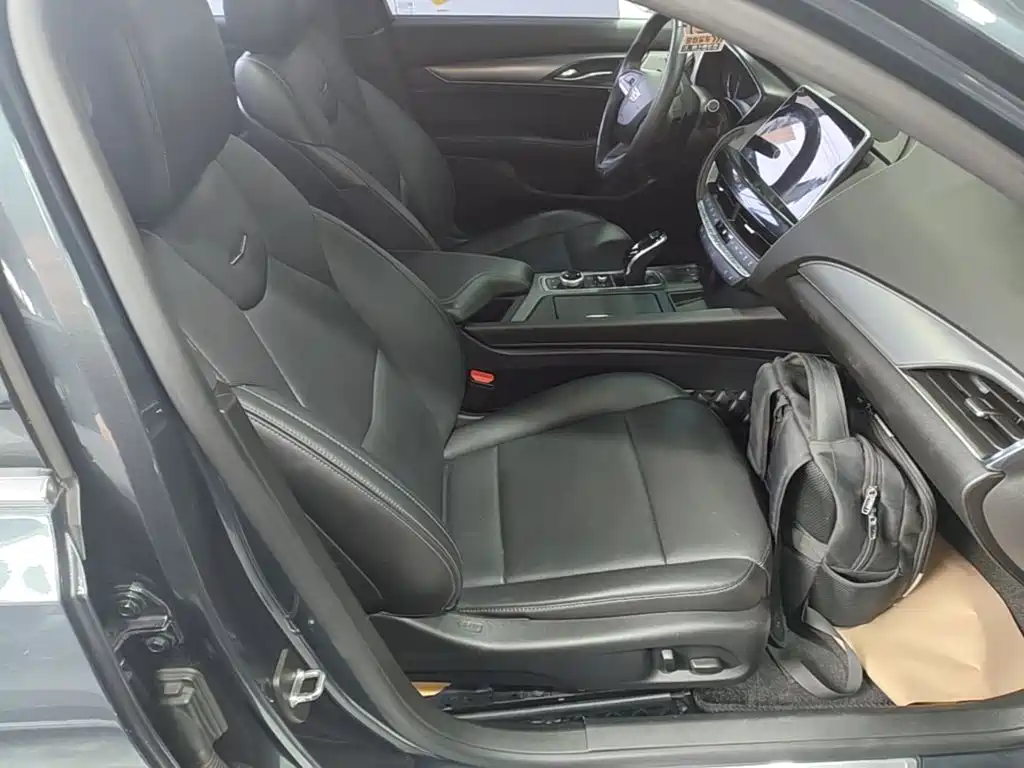 Cadillac CT5 — миниатюра 25