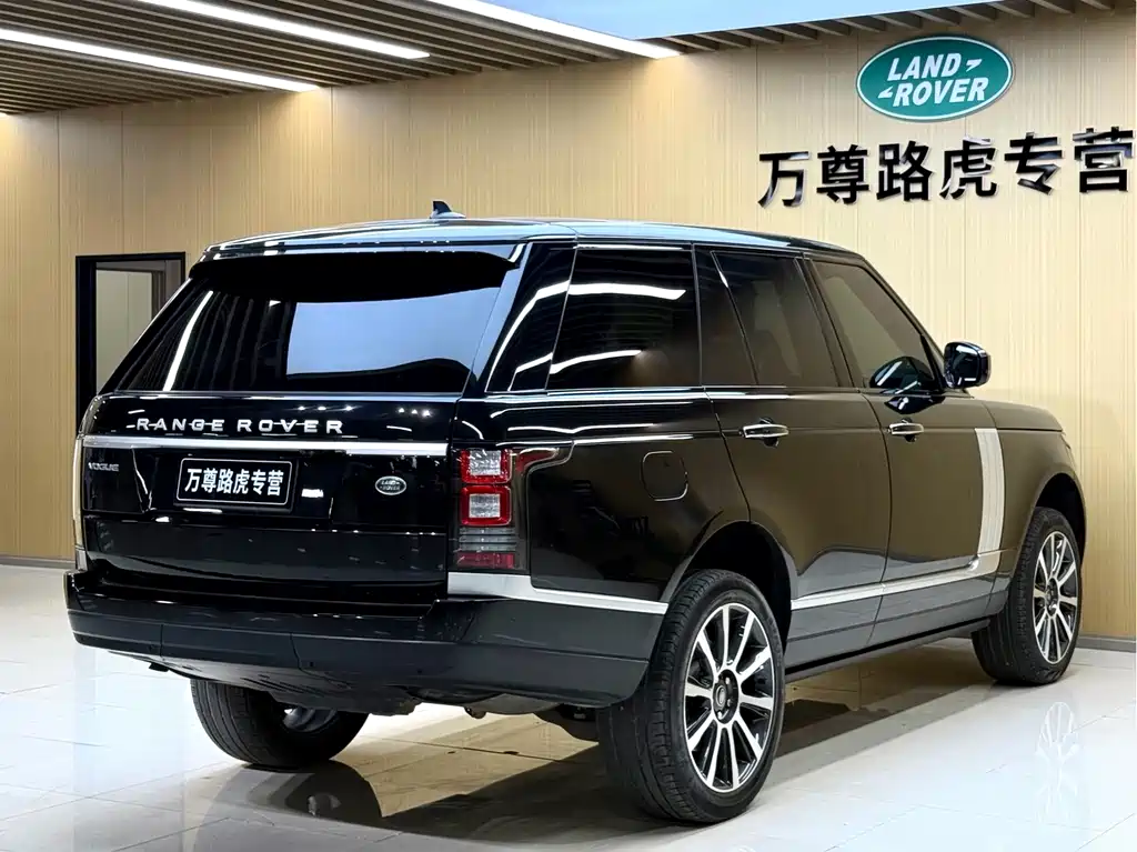 Land Rover Range Rover — миниатюра 20