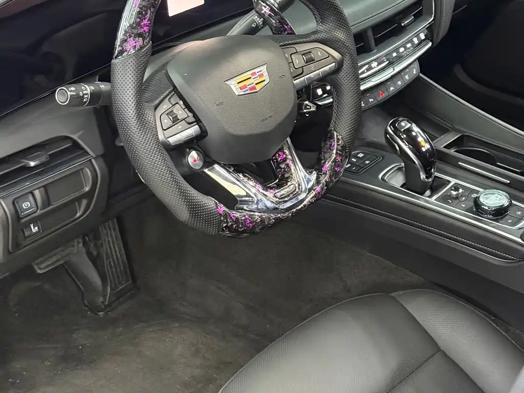 Cadillac CT5 — миниатюра 3
