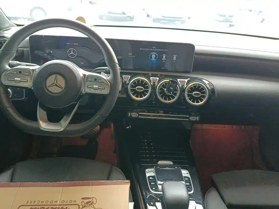 Mercedes-Benz A-Class — миниатюра 12
