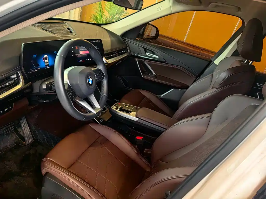 BMW X1 — миниатюра 6