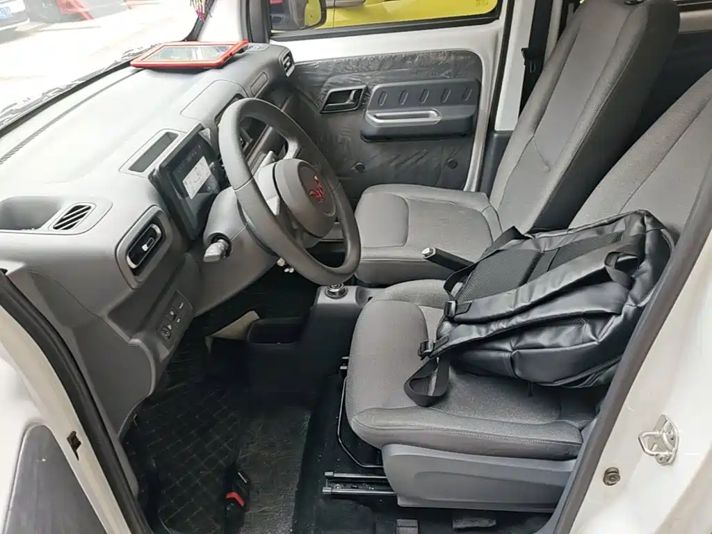 Wuling Zhiguang EV — миниатюра 15