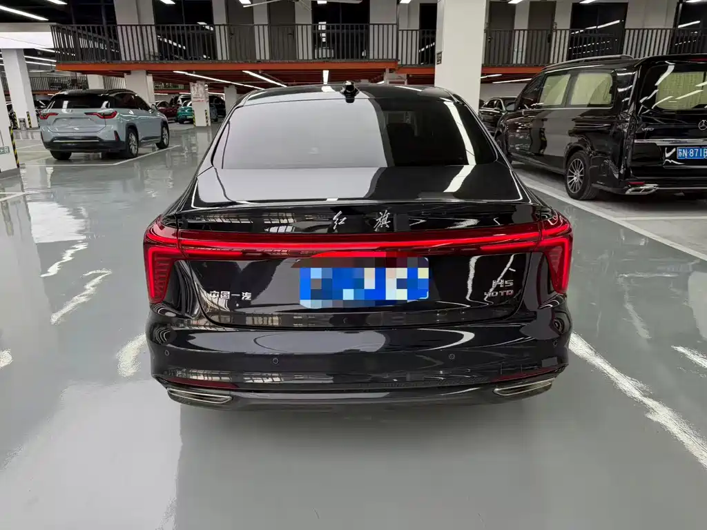 Hongqi Hongqi H5 — миниатюра 6