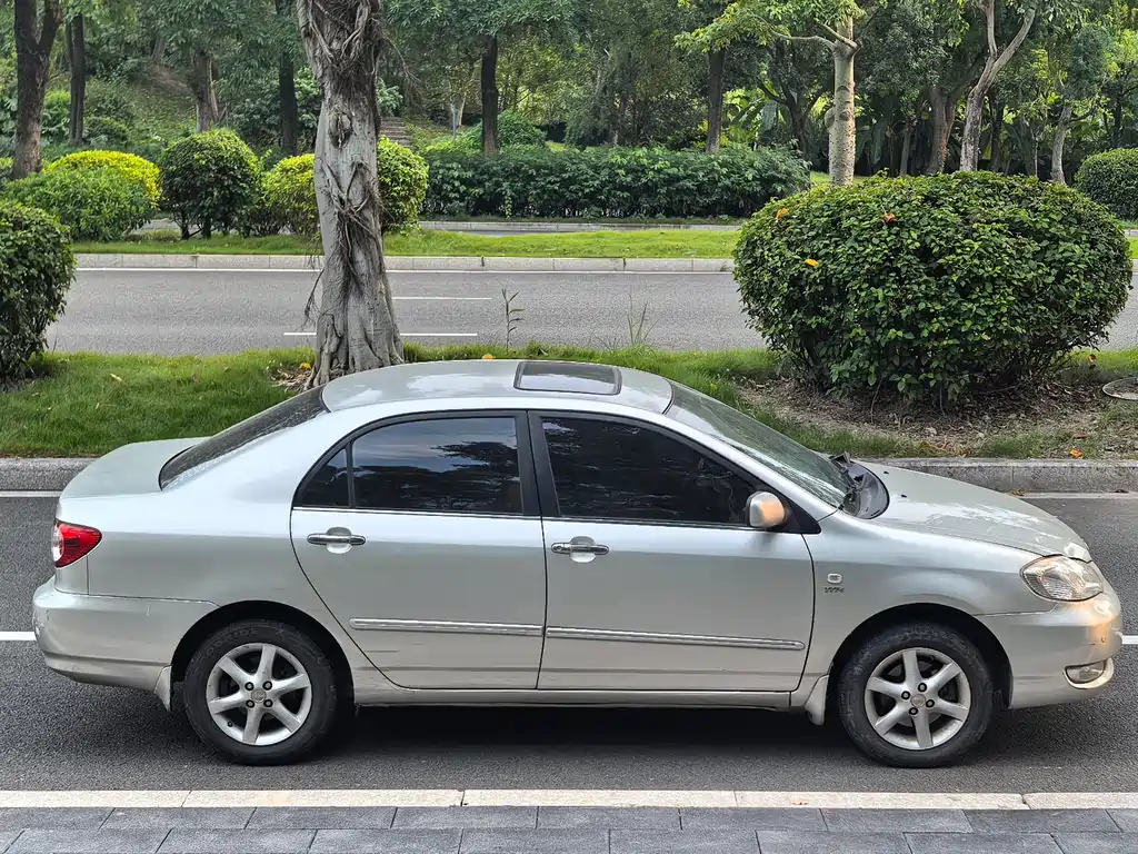 Toyota Corolla — миниатюра 16