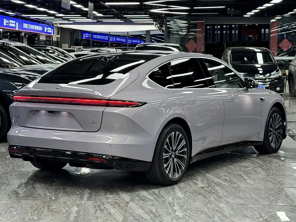 NIO ET5 — миниатюра 7