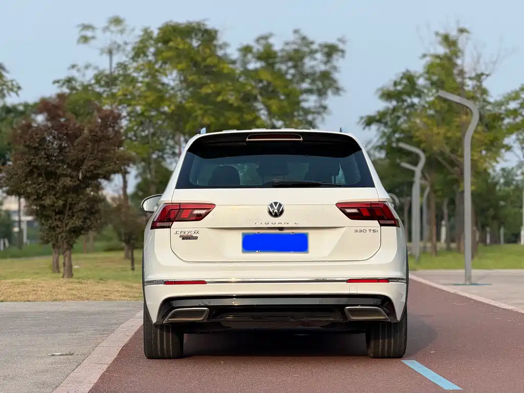 Volkswagen Tiguan L — миниатюра 5