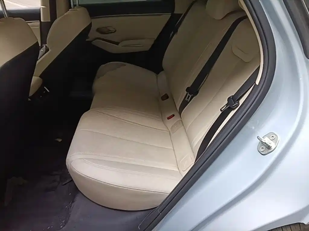 BYD Qin L — миниатюра 17