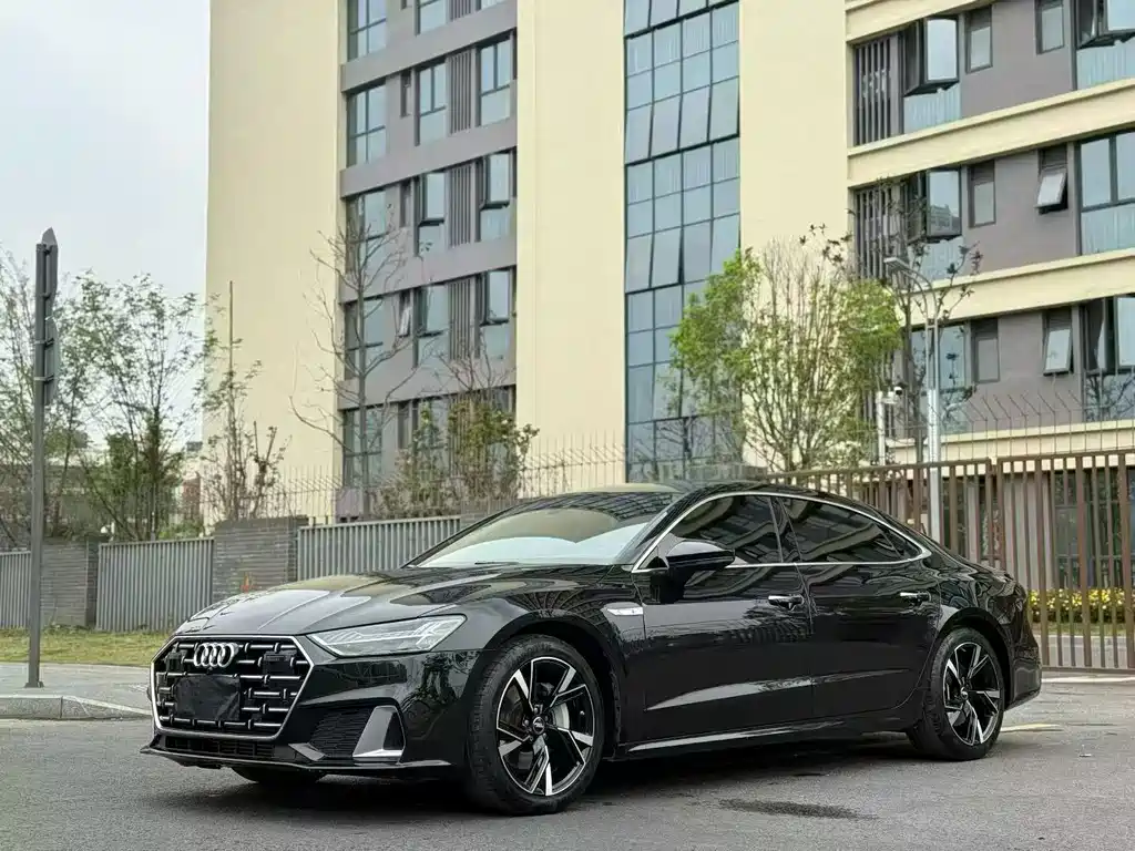 Audi A7L