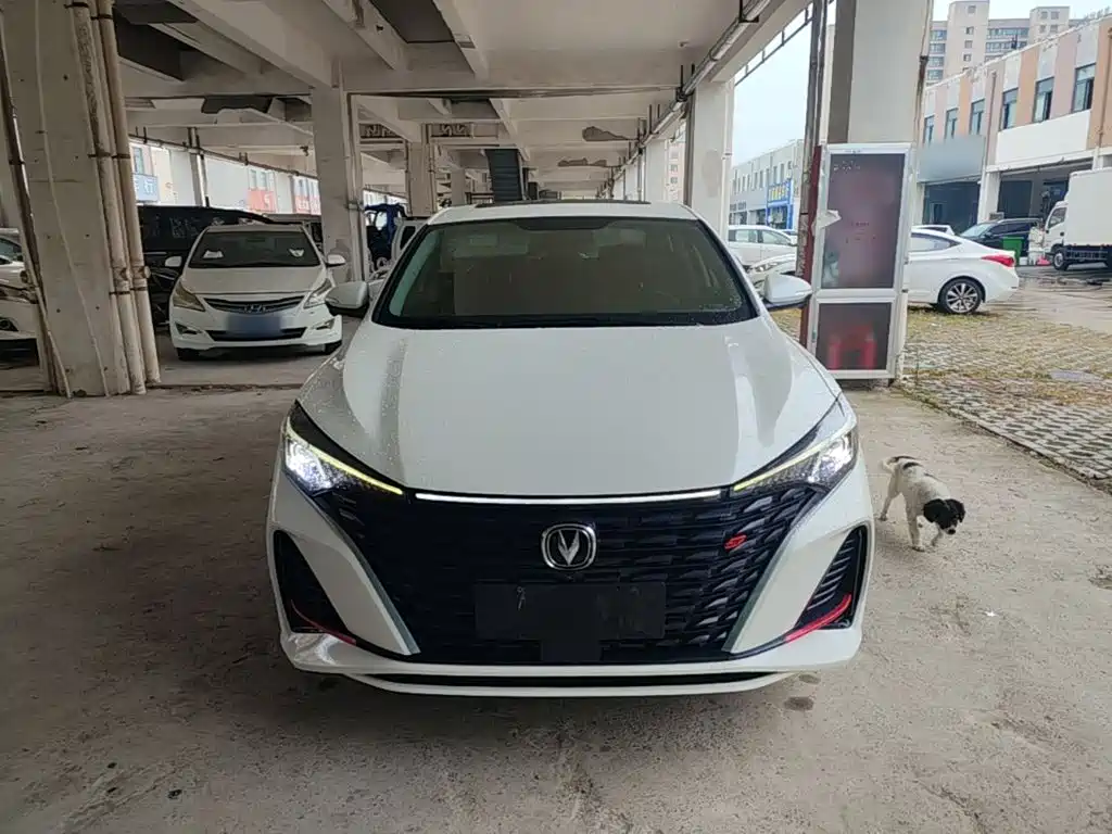 Changan Eado — миниатюра 3