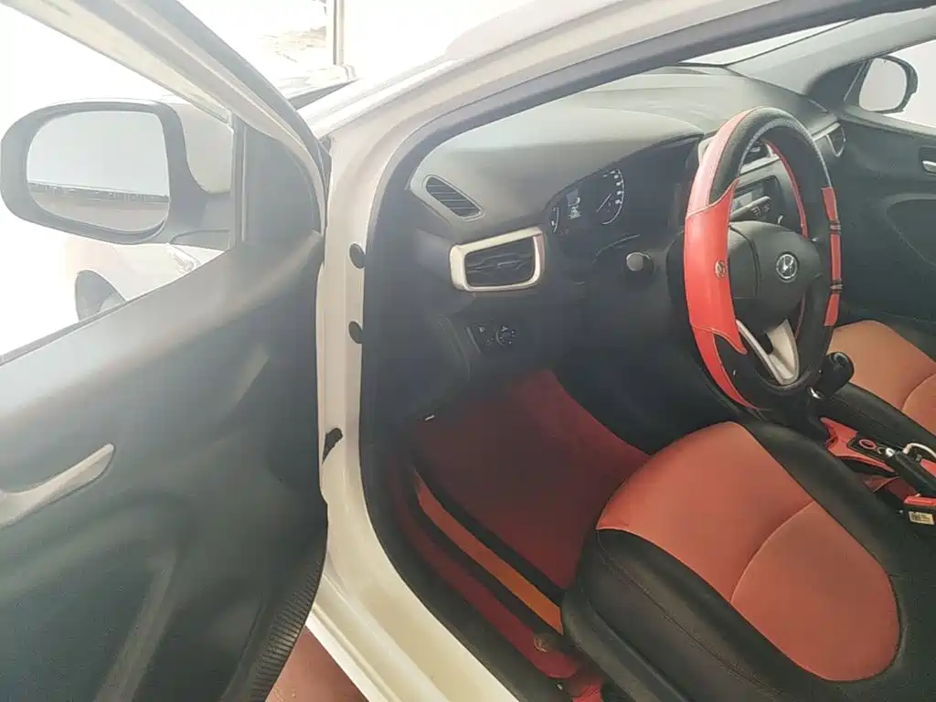 Hyundai Verna — миниатюра 16