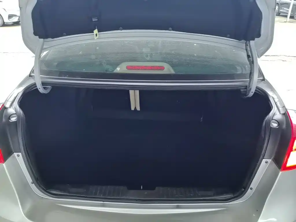 Buick Excelle — миниатюра 19