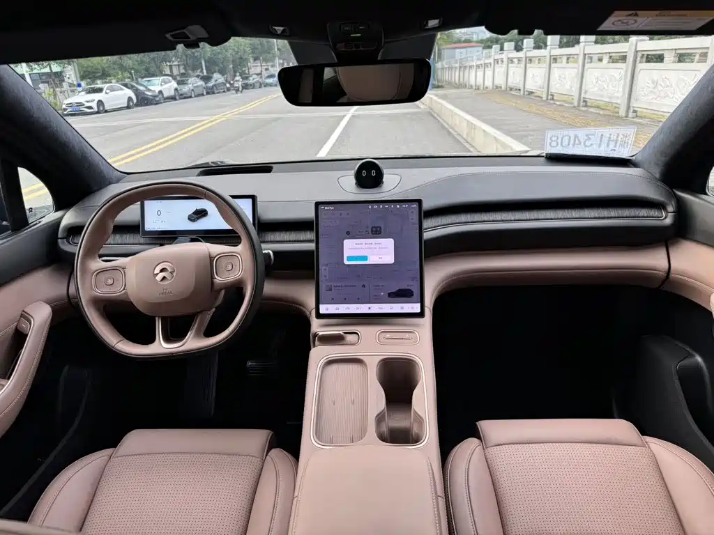 NIO ES6 — миниатюра 2