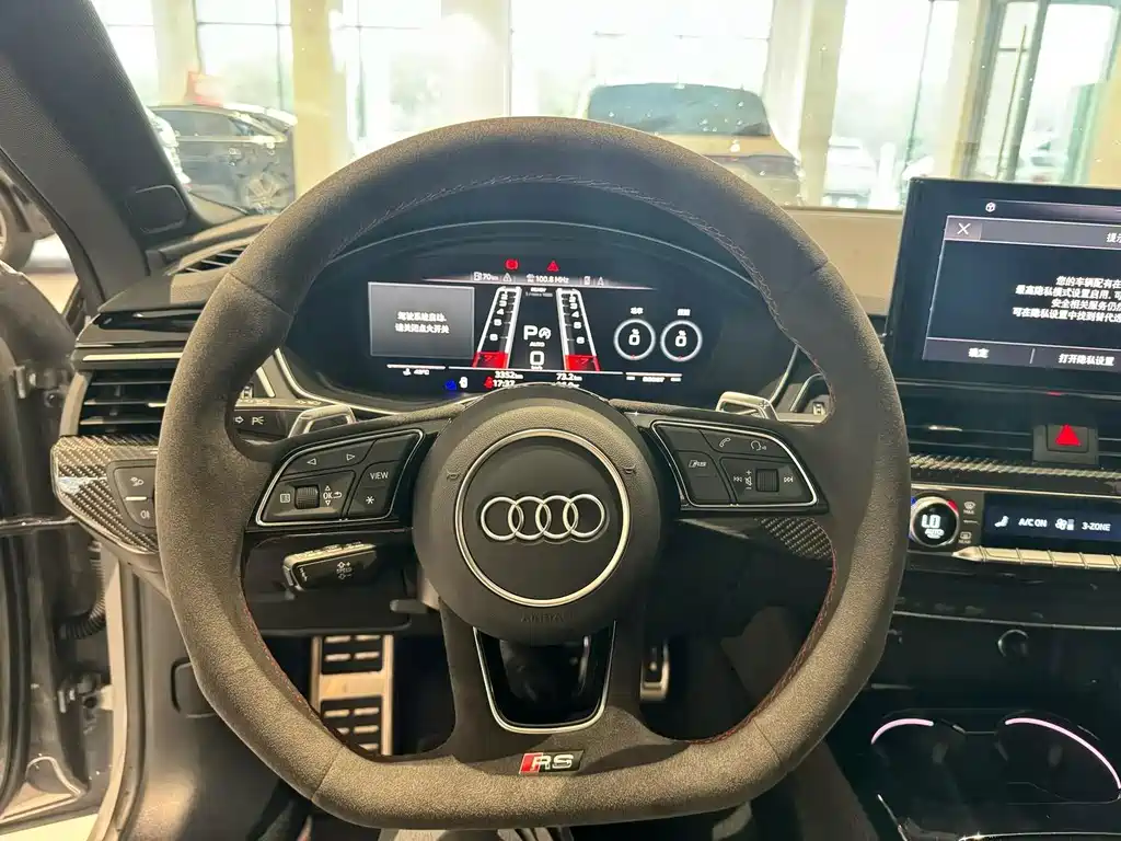 Audi RS 5 — миниатюра 9