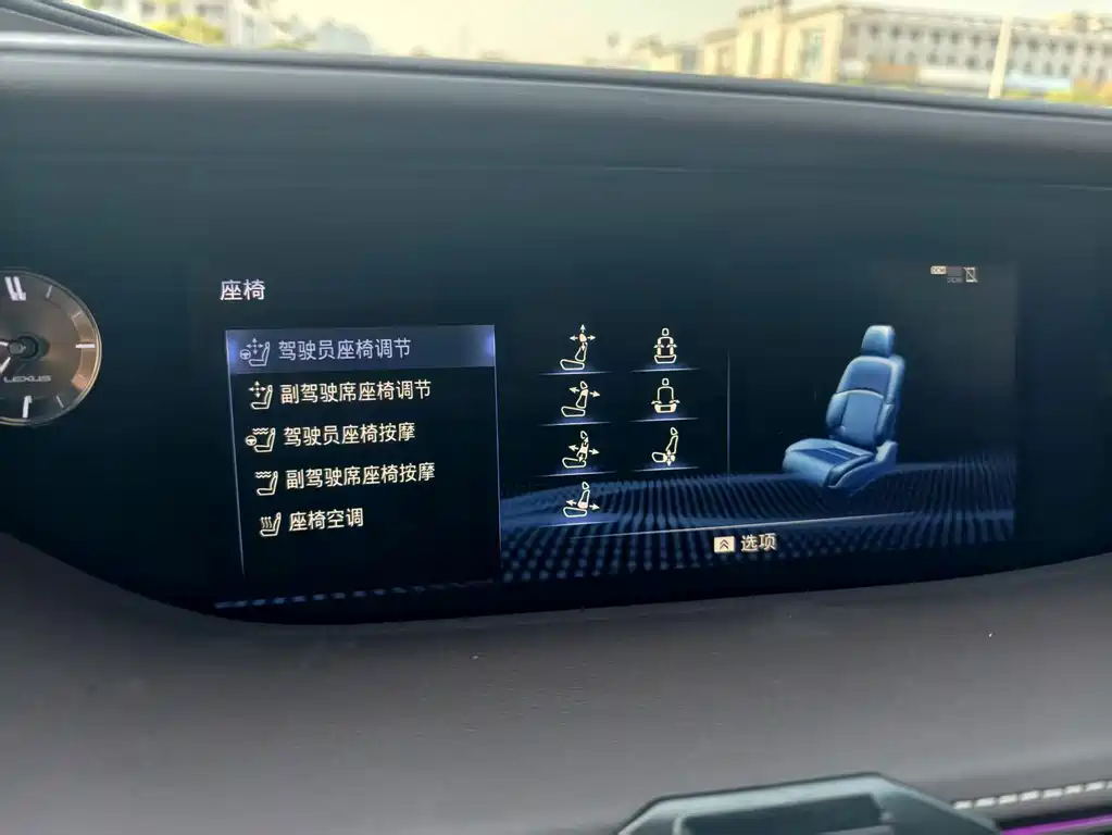 Lexus LS — миниатюра 19