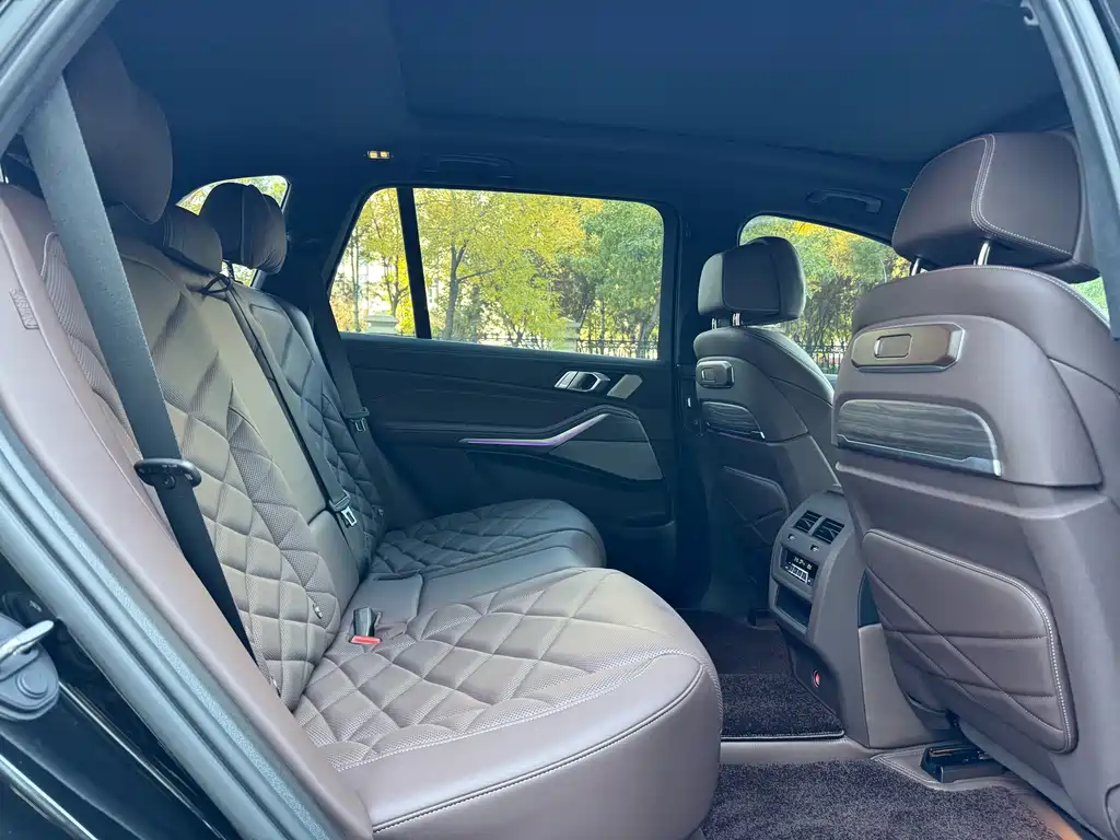 BMW X5 — миниатюра 38
