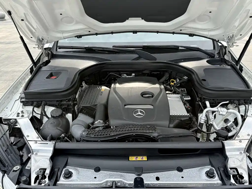 Mercedes-Benz GLC — миниатюра 9