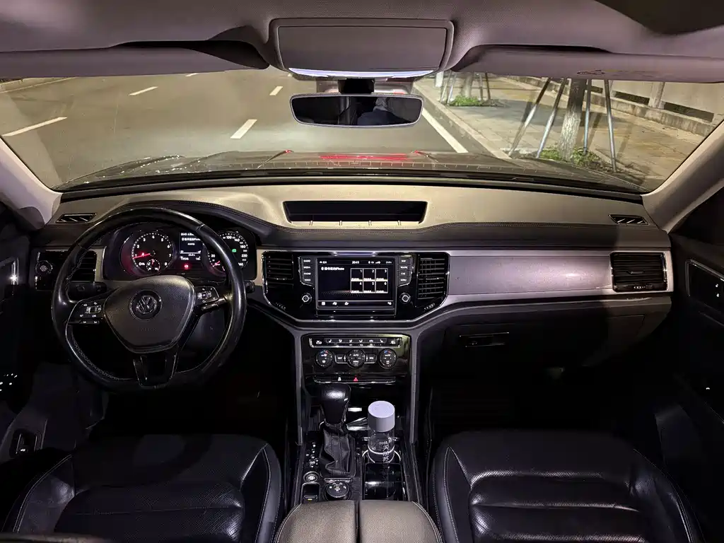 Volkswagen Teramont — миниатюра 11