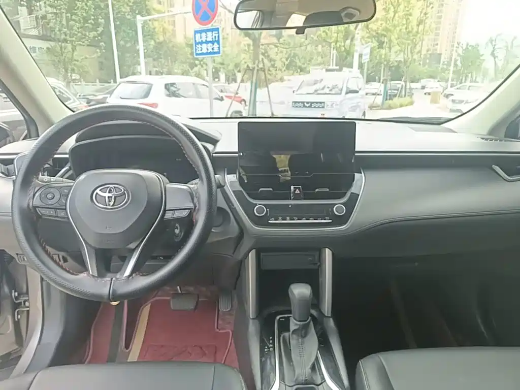 Toyota Frontlander — миниатюра 13