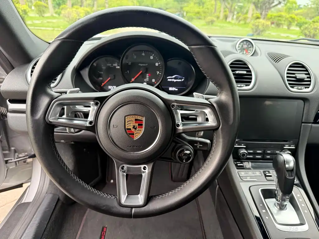 Porsche 718 2019 Cayman T 2.0T