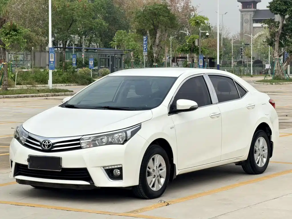 Купить Toyota Corolla
