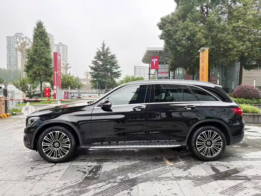 Mercedes-Benz GLC 2019 GLC 200 L 4MATIC