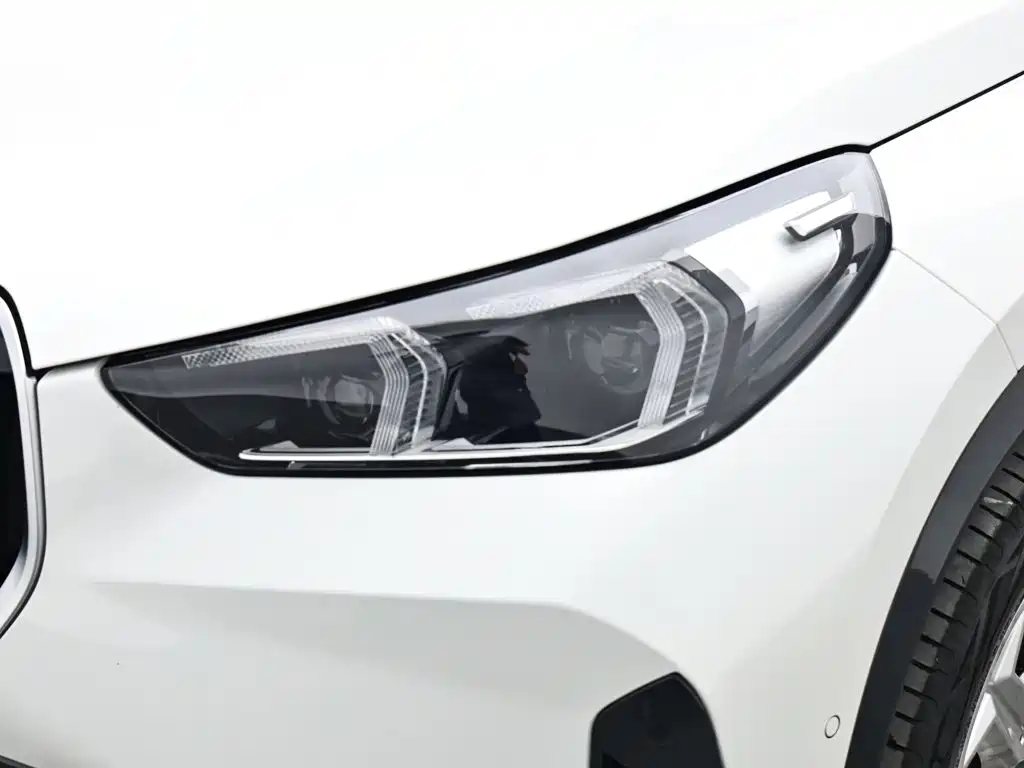 BMW X1 — миниатюра 17