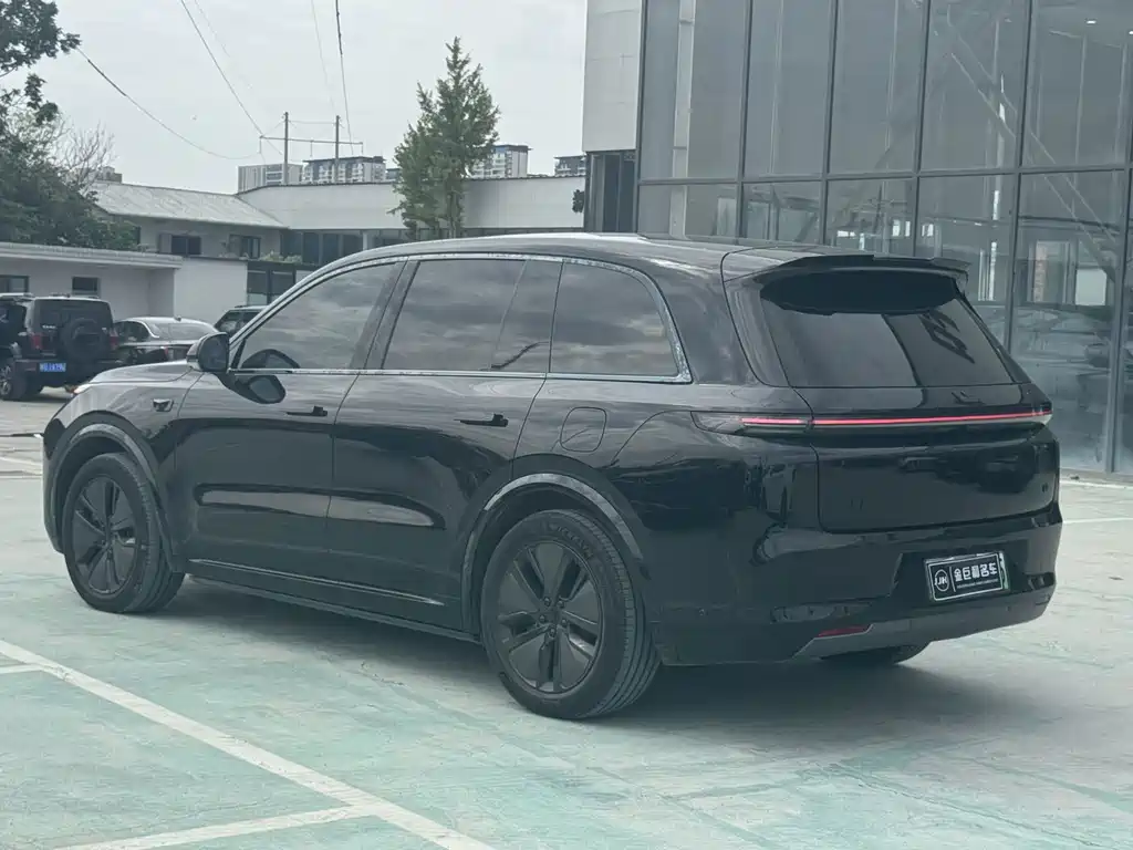 Li Auto Li L8 — миниатюра 8