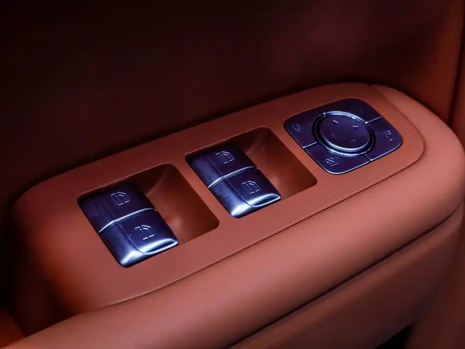 Li Auto Li L9 — миниатюра 31