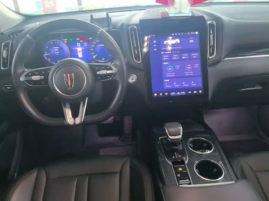 Hongqi Hongqi HS3 — миниатюра 10