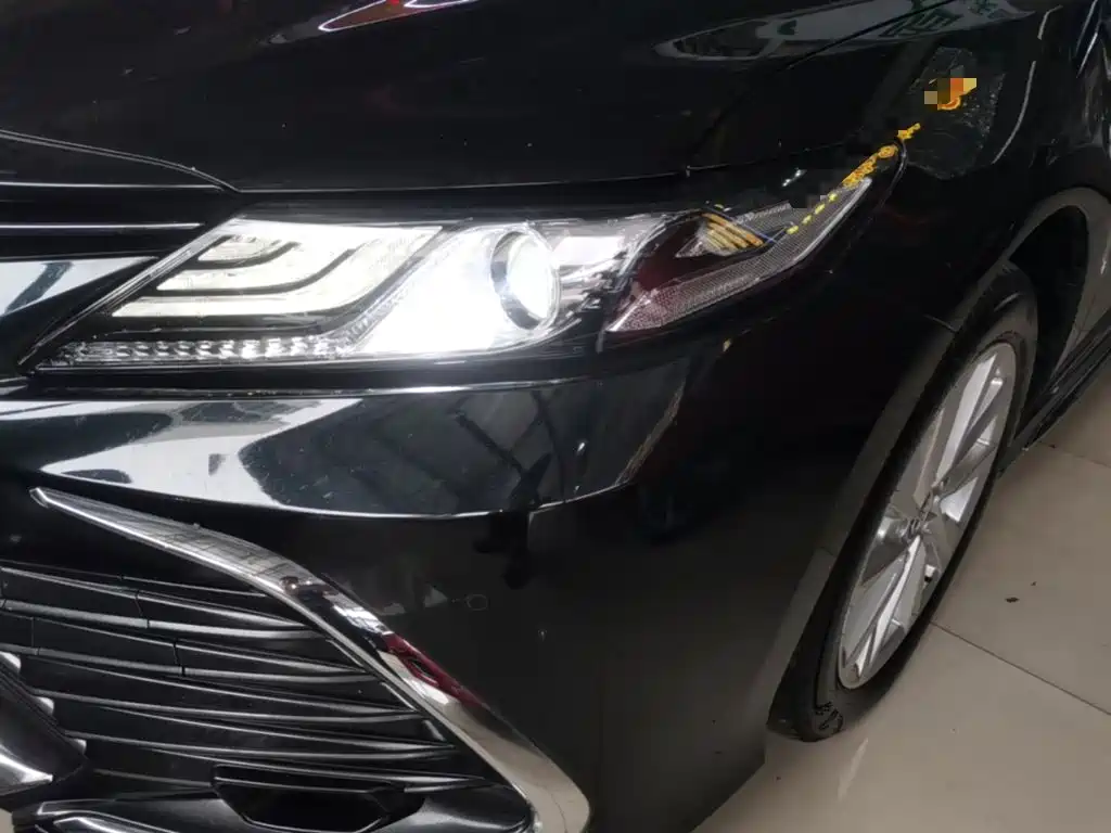 Toyota Camry — миниатюра 24