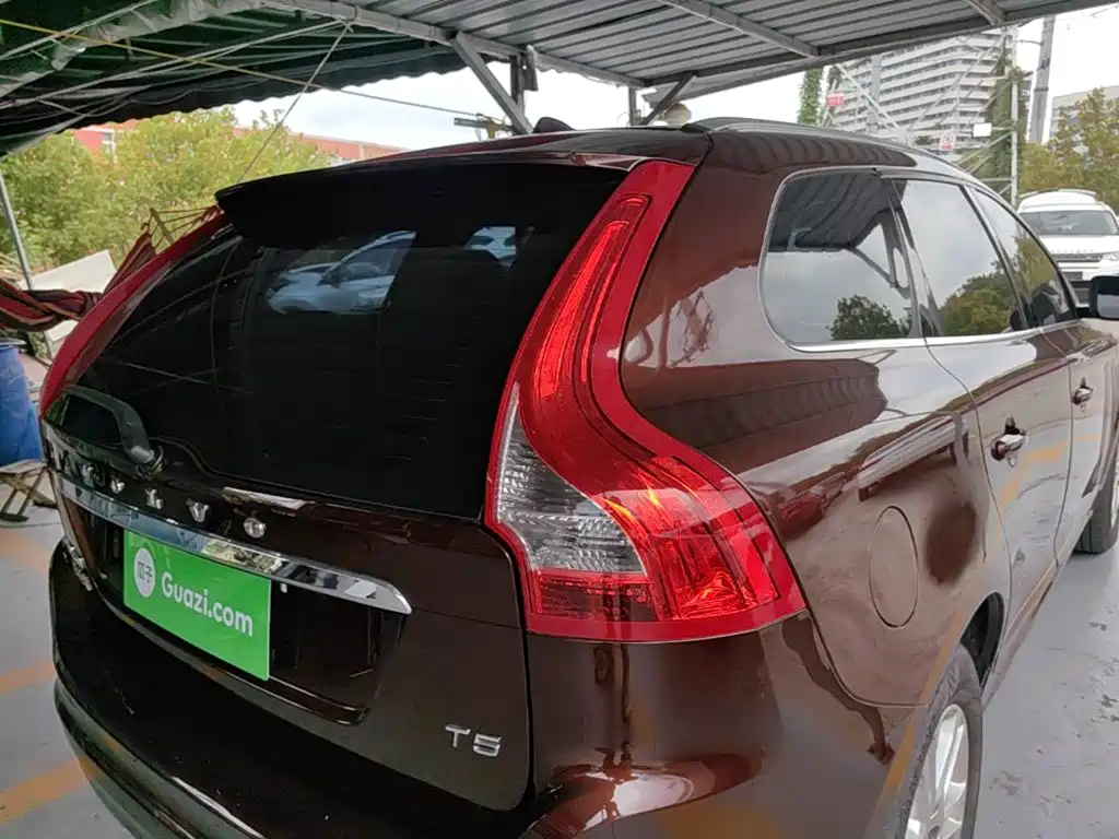 Volvo XC60 — миниатюра 8