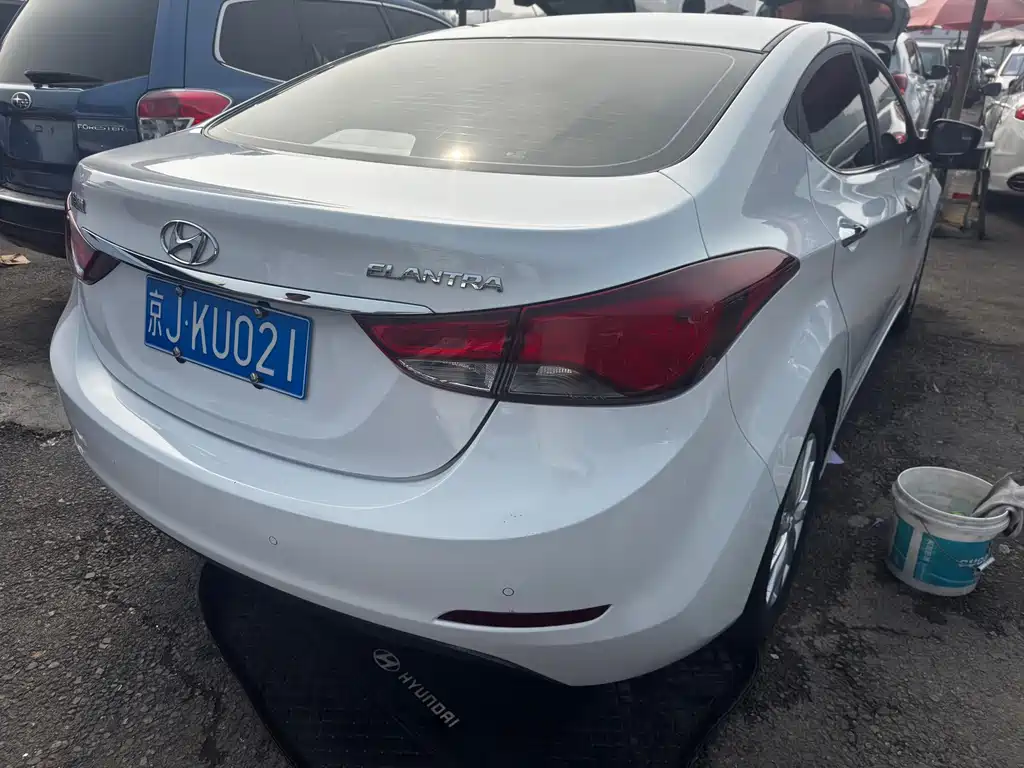 Hyundai Elantra Langdong — миниатюра 10