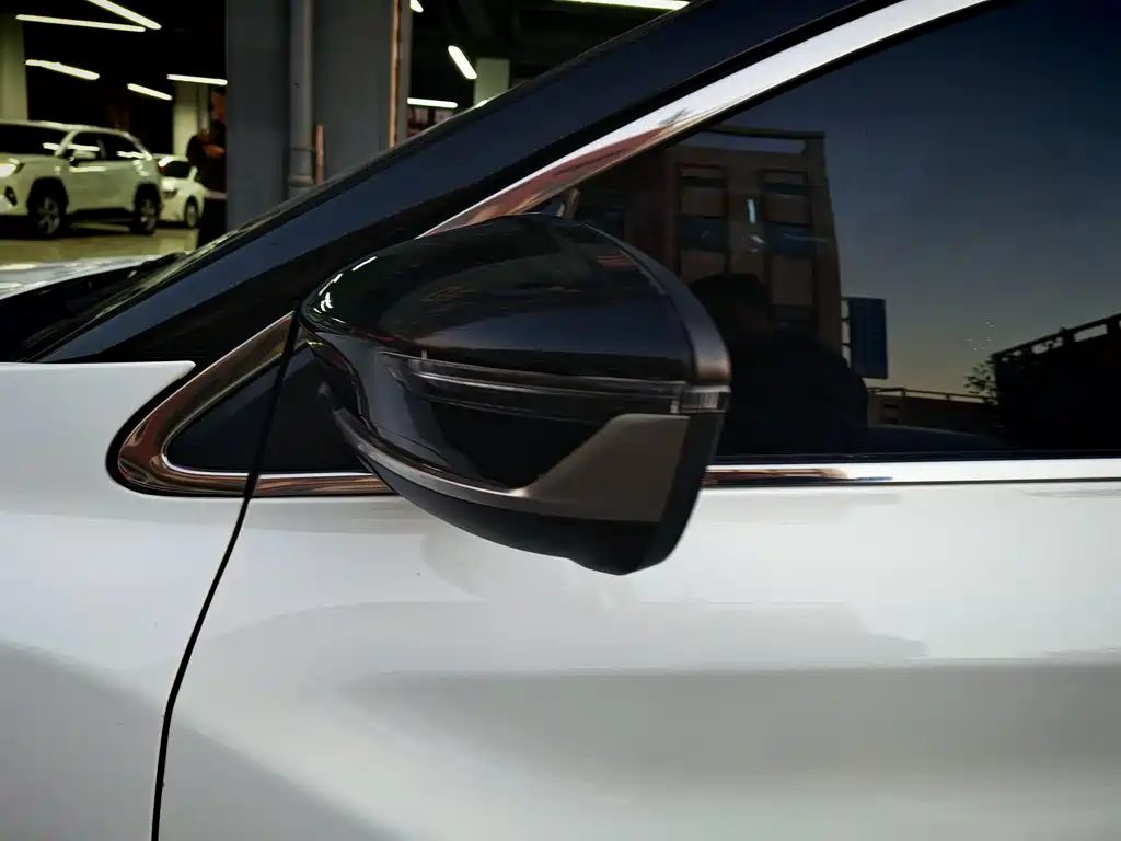 GEELY AUTOMOBILE BINYUE