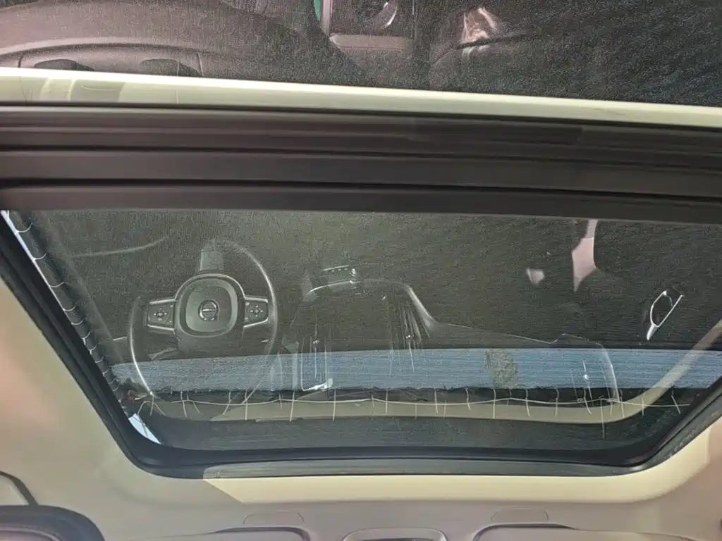 Volvo XC60 — миниатюра 18