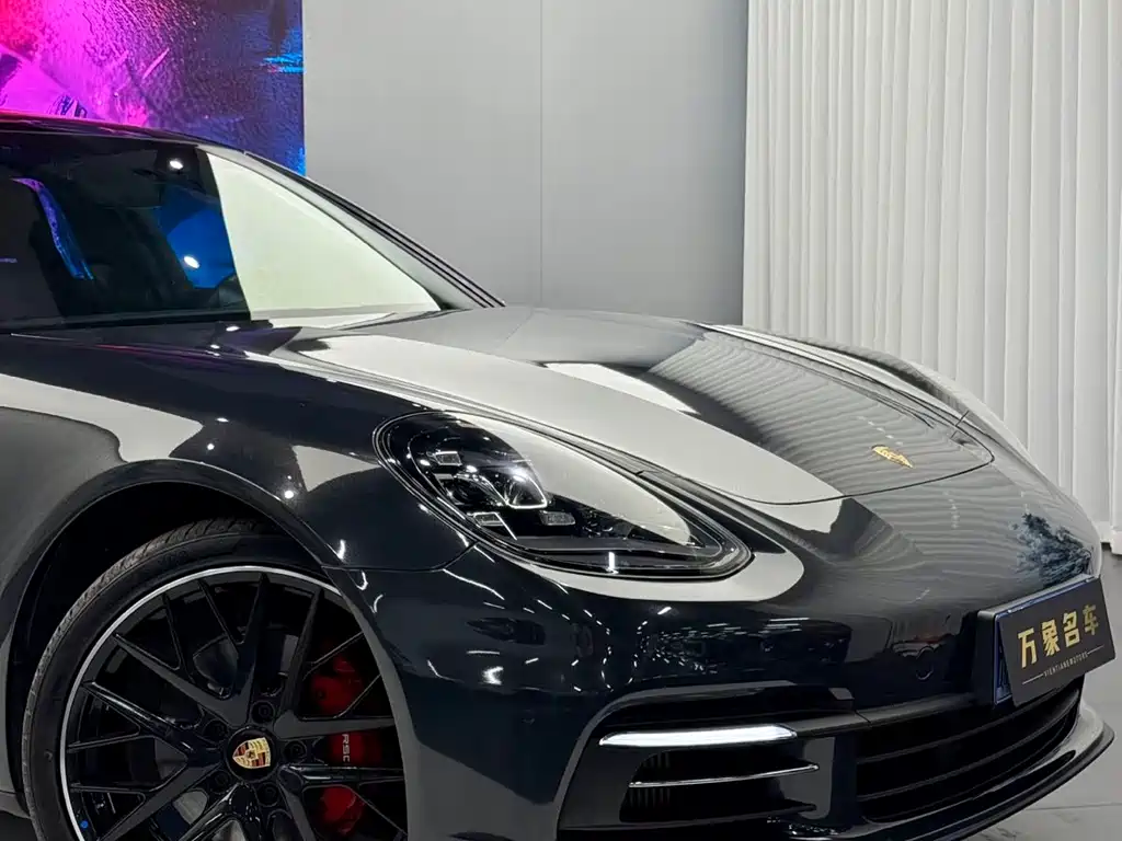 Porsche Panamera 2019 Panamera 4 Executive Long Wheelbase 2.9T