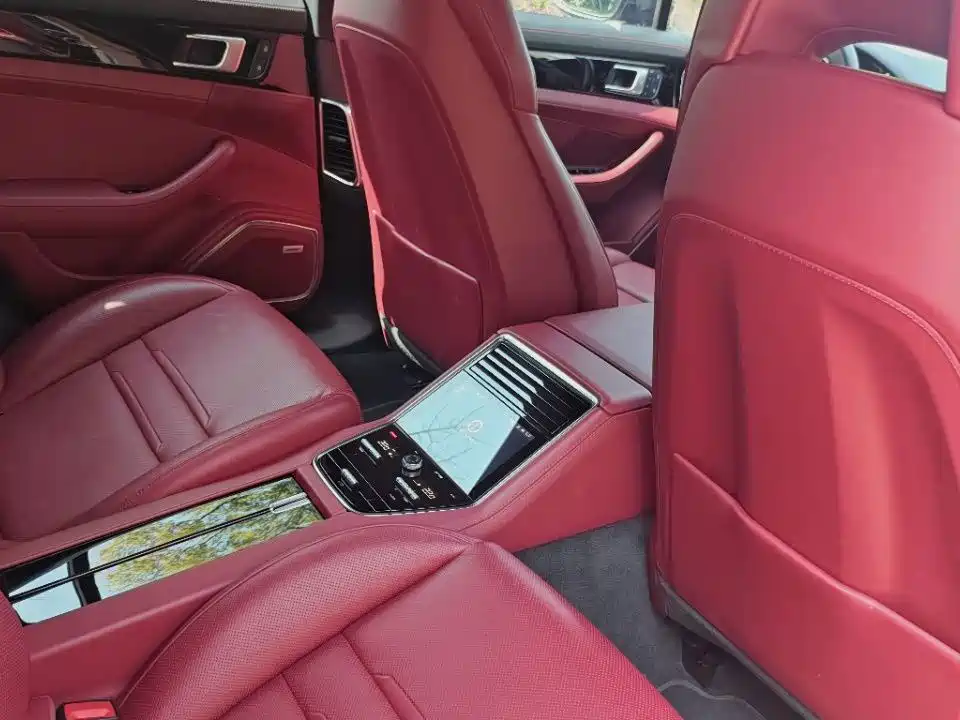 Porsche Panamera — миниатюра 17