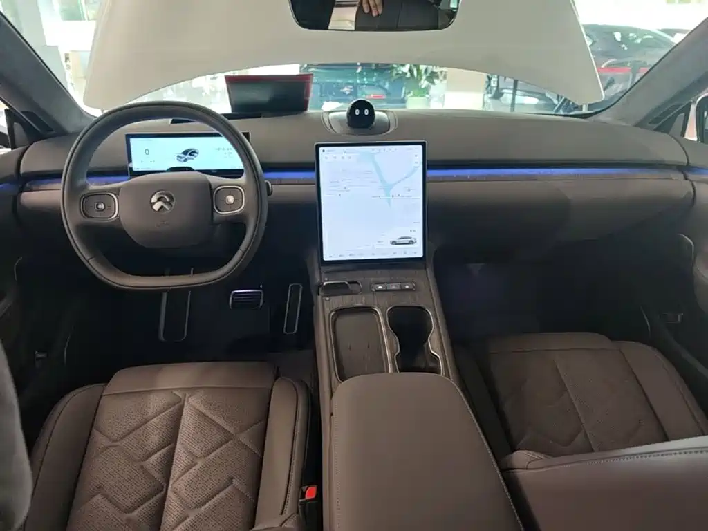 NIO ET7 — миниатюра 10