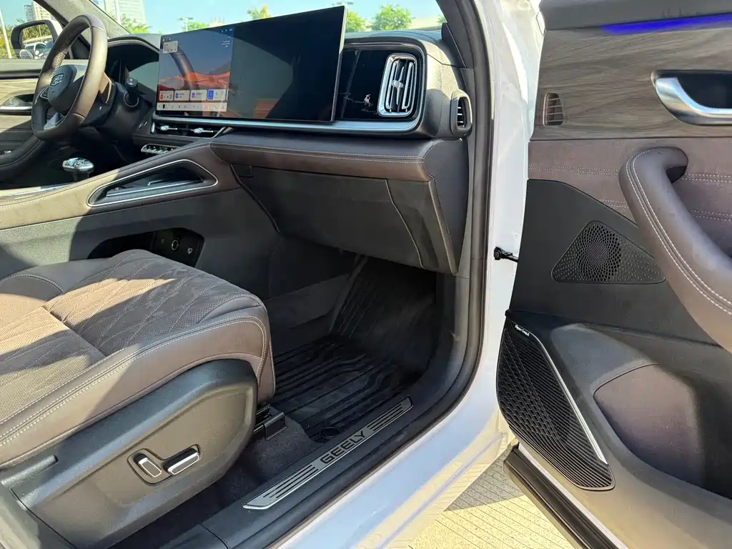 Geely Xingyue L — миниатюра 16
