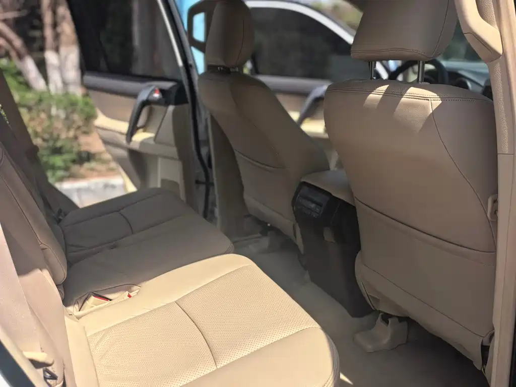 Toyota Land Cruiser Prado 2015 2.7L