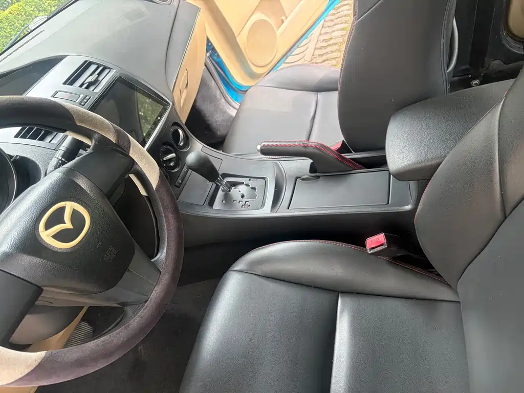 Mazda 3 Xingcheng — миниатюра 17