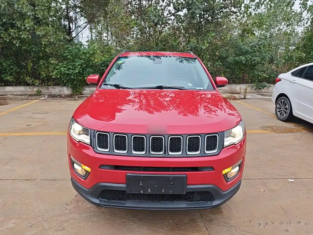 Jeep Compass — миниатюра 3