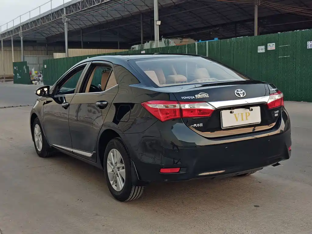 Toyota Corolla — миниатюра 6