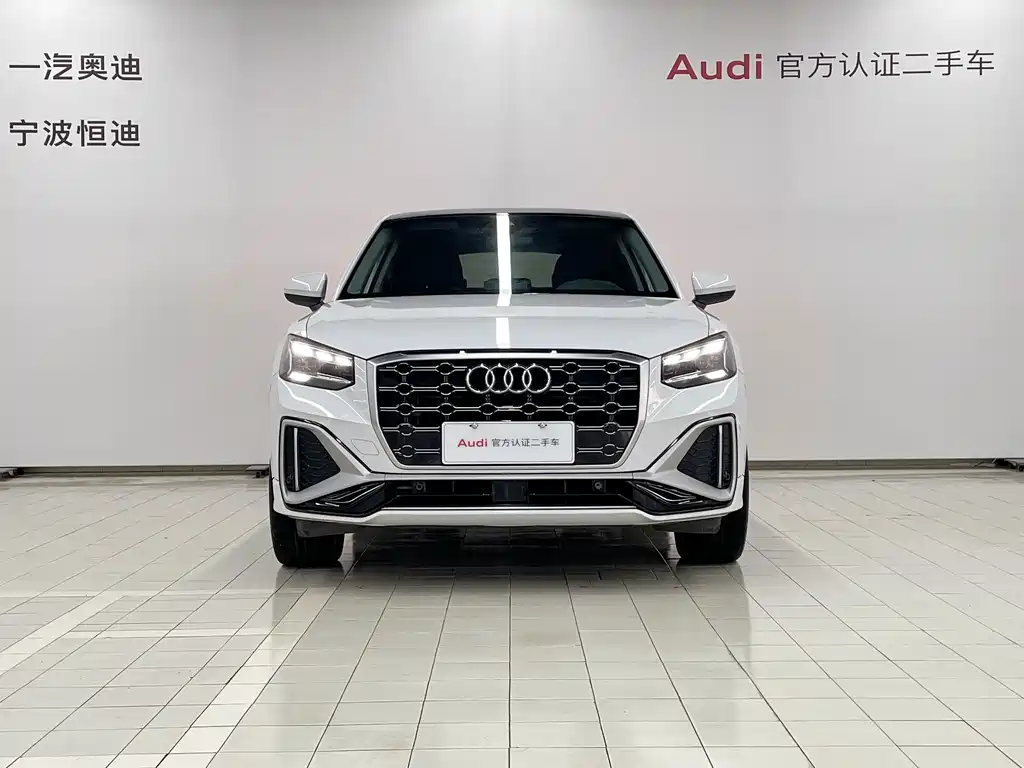Audi Q2L — миниатюра 2