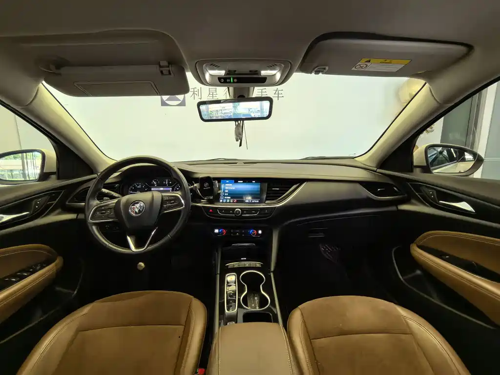 Buick Regal — миниатюра 11