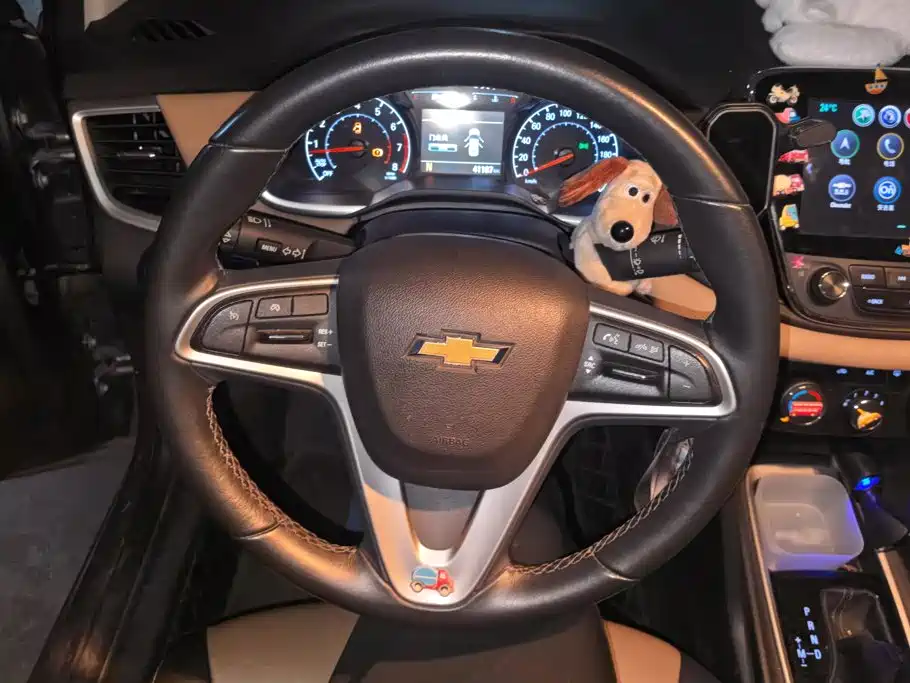 Chevrolet Monza — миниатюра 15