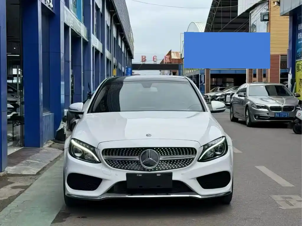 Mercedes-Benz C-Class — миниатюра 2