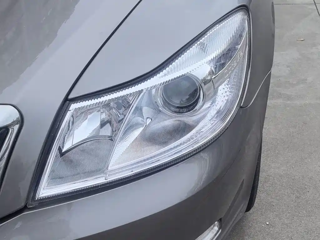 Skoda Octavia — миниатюра 6