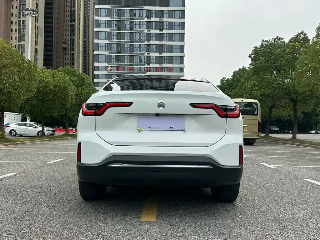NIO EC6 — миниатюра 8