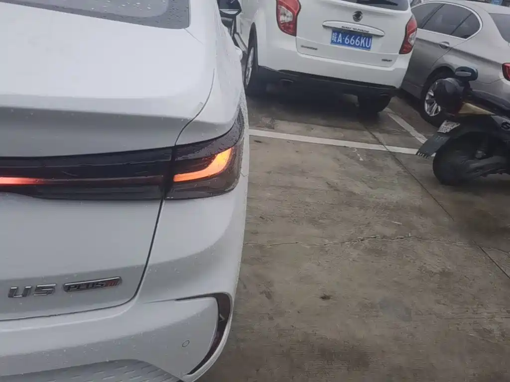 BAIC U5 Plus — миниатюра 8