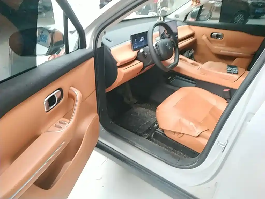 Leapmotor Leapmotor C10 — миниатюра 16